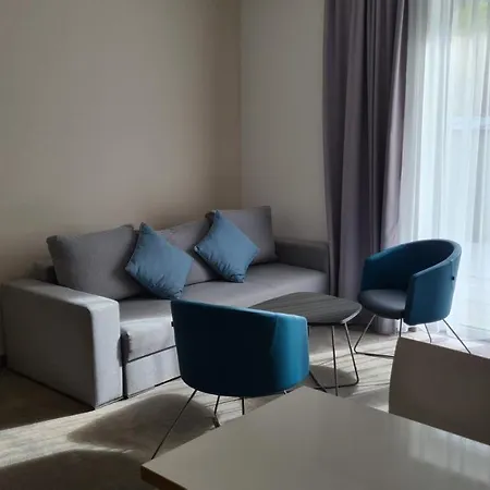 Czarna Gora 240 Apartment *