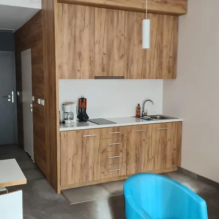 Apartment Czarna Gora 240 *